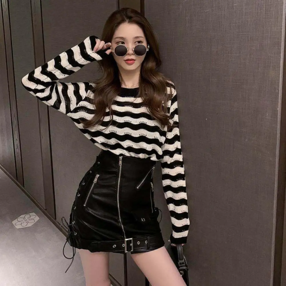 

Fashion Women Loose Long Sleeve Contrast wavy stripes Round Neck Ripple Knitwear Blouse Sweaters Bottoming Shirts