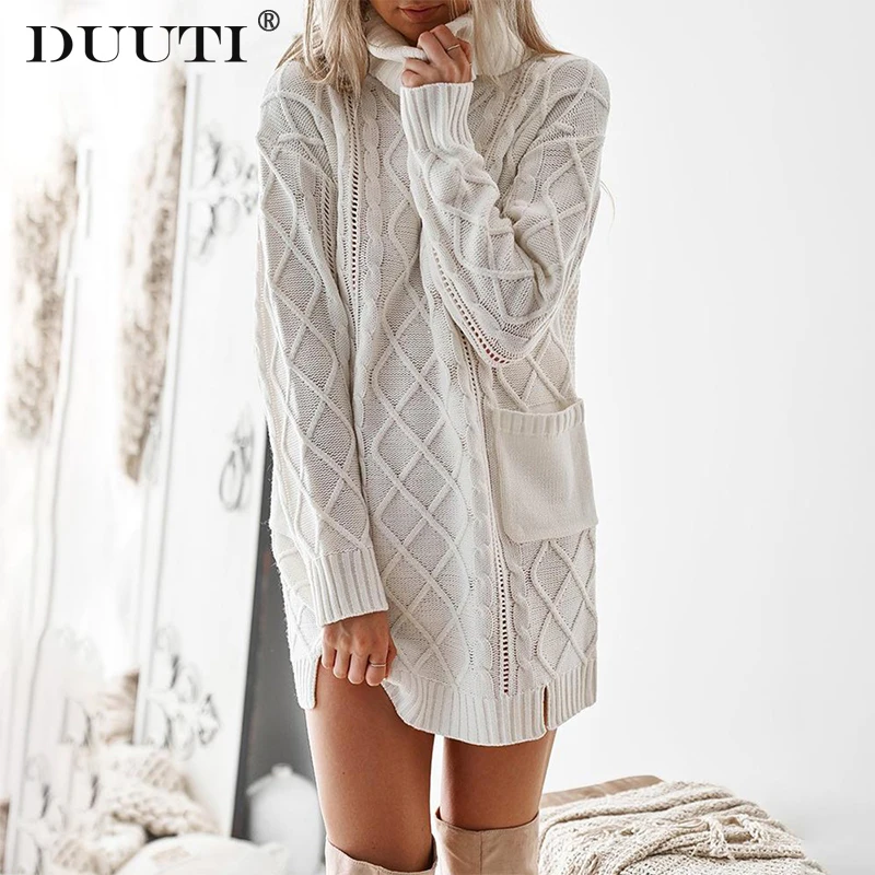 Женское трикотажное платье-свитер с высоким воротником и длинным рукавом |