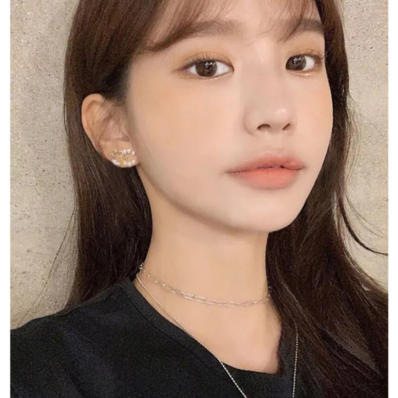

2021 new Korean fashion earrings petals pearl light luxury earrings for women simple earrings jewelry gifts