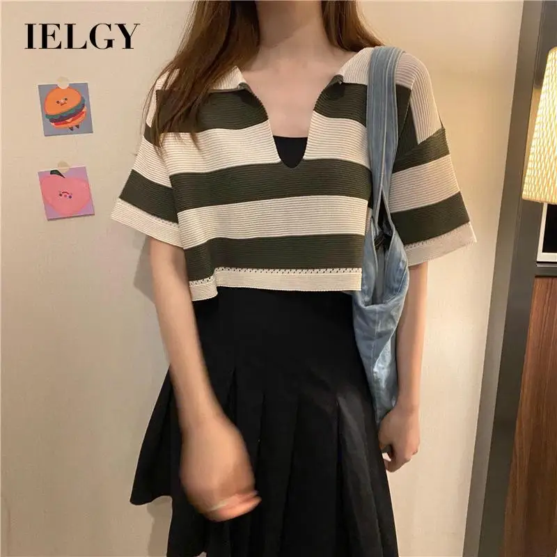 

IELGY new style contrast striped V-neck short-sleeved pullover loose-fitting foreign-style small knit top for women