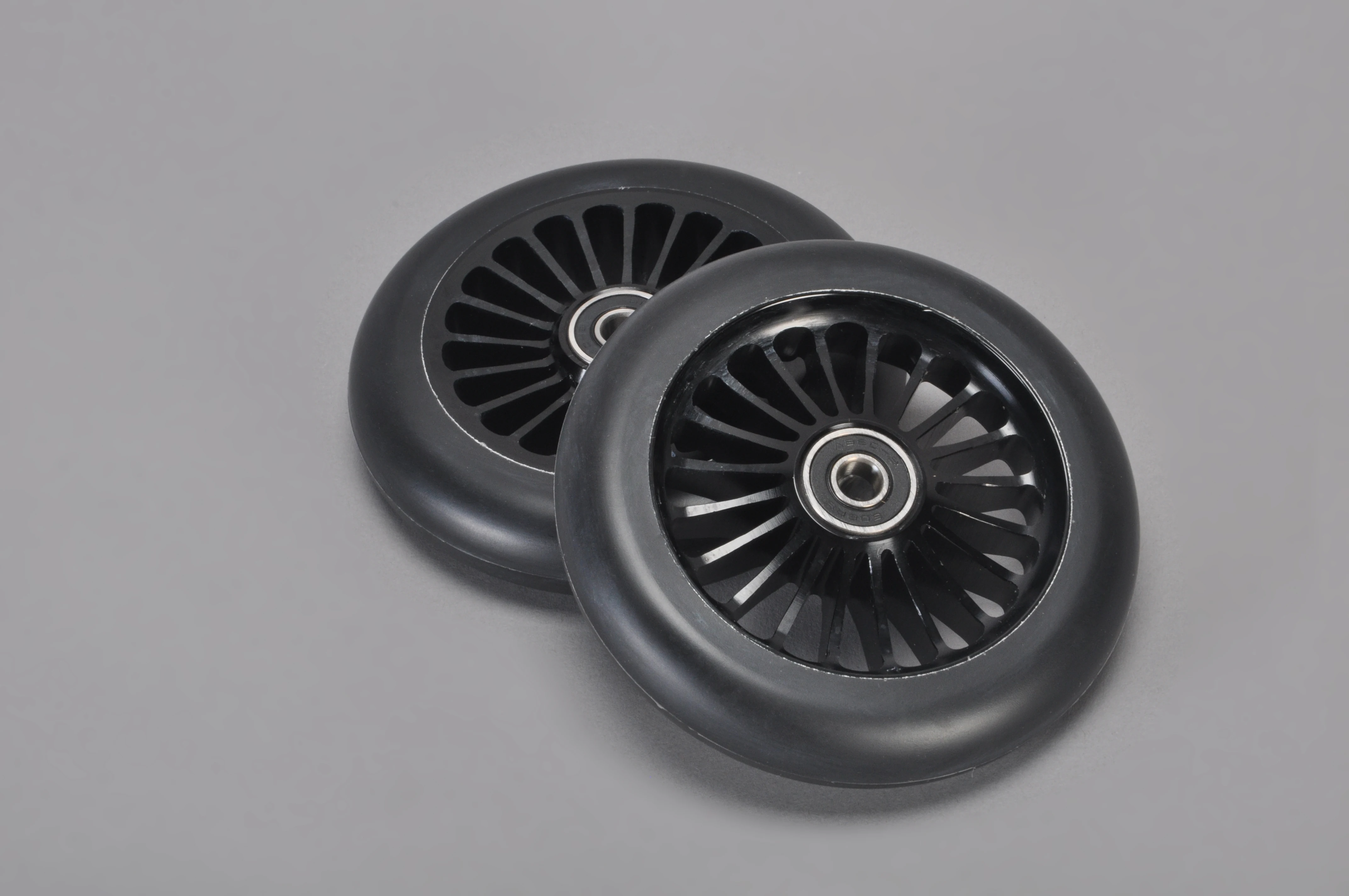 Новый дизайн Лидер продаж оптовая продажа прочный черный 20 спиц из алюминиевого