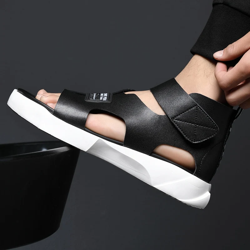 

2021 New Luxury Summer Shoes For Men Fashion Roman Sandals Mens Brand Designer Youth Walking Sandals Popular Gladiator Sandals