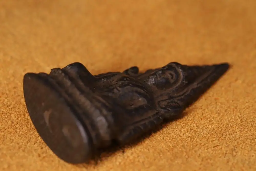 

wedding decoration Tibetan copper tires are beaten by hand, carved old Shakyamuni Buddha Buddha statue