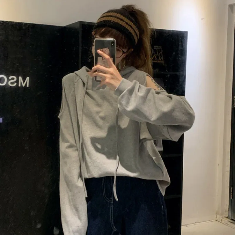 Женский свитер с капюшоном открытыми плечами длинным рукавом осенний Harajuku