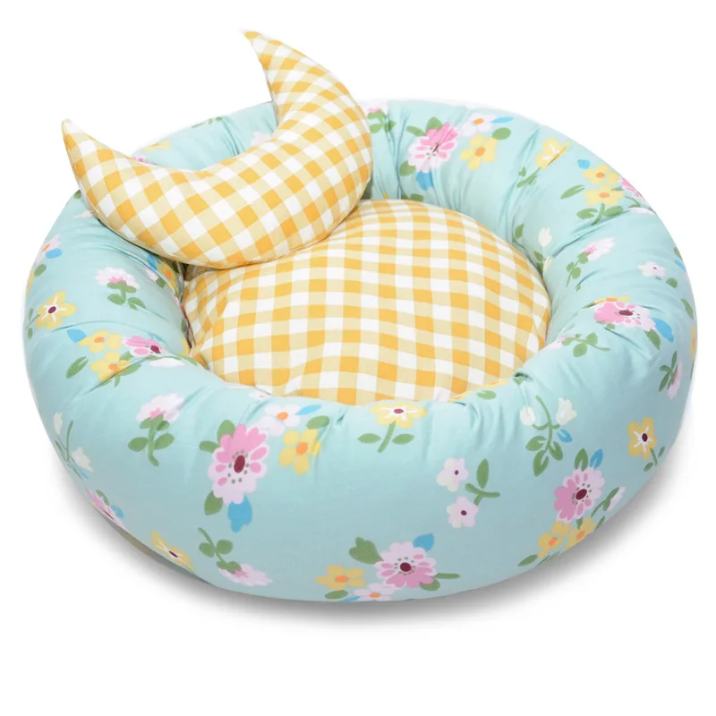 

Printed Round Dog Bed Cat Bed Donut with Pillow, Soft Pet Bed for Cats or Small Dogs, Anti-Slip & Water-Resistant Bottom