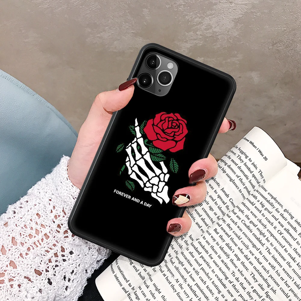 

Rose Skeleton Hand Skull Phone Case For IPhone 5 5S SE 5C 6 6S 7 8 Plus X XS XR 11 12 Mini Pro Max 2020 black Prime 3D Coque