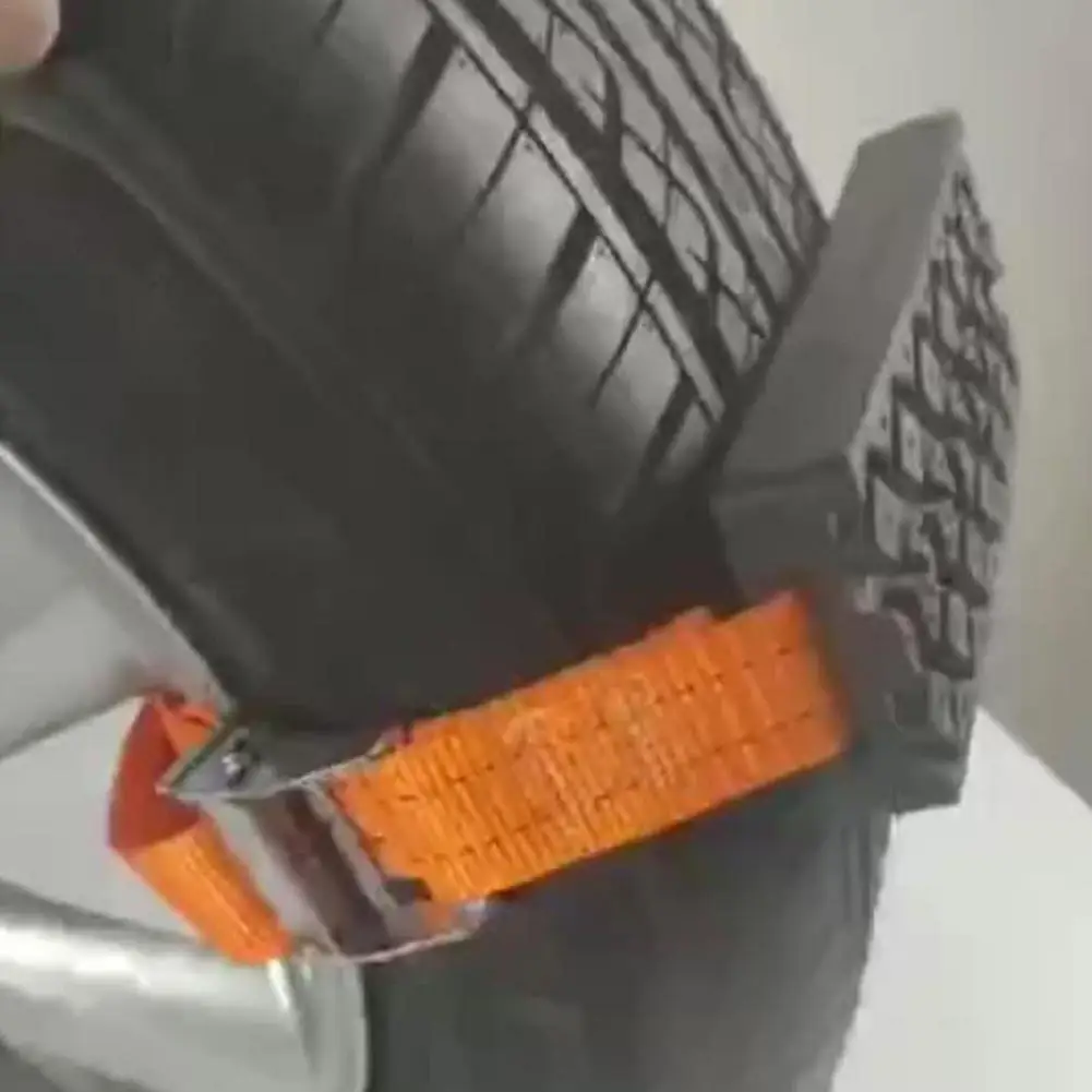 

Universal Portable Non-Slip & Sturdy Car Wheel Anti-Skid Pad Non-Slip Emergency Tire Traction Mat Plate for Snow Mud Ice Sand