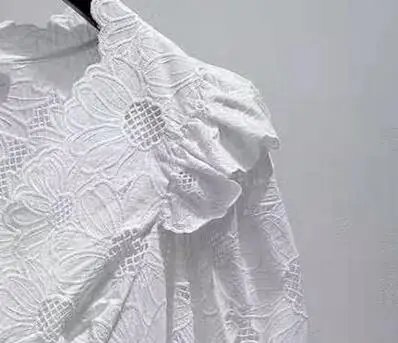 

2021 Spring/Summer New French Floral Crochet Embroidery Hollow Solid Color Lantern Sleeve Shirt