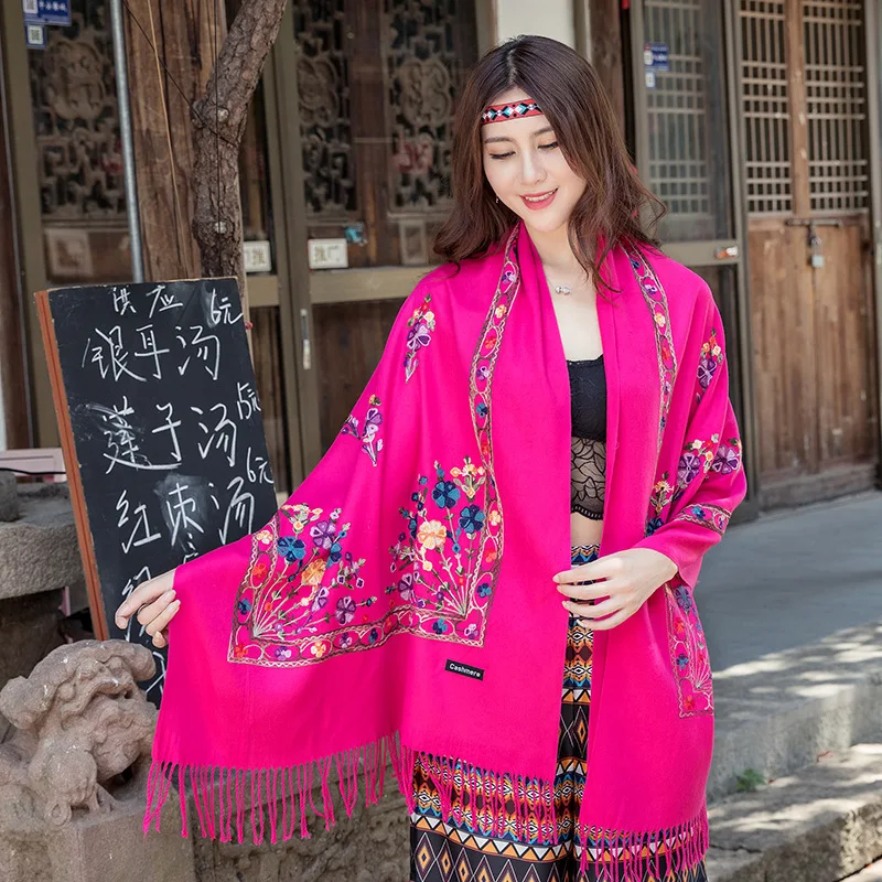 Женская зимняя кашемировая шаль с ручной вышивкой и цветочным принтом двойного