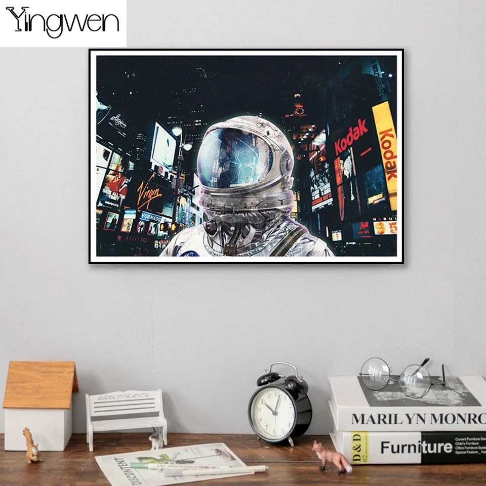 

DIY Diamond Painting Astronaut Street View Diamond Embroidery Picture Rhinestone Full Square Round Diamond Cross Stitch Decor