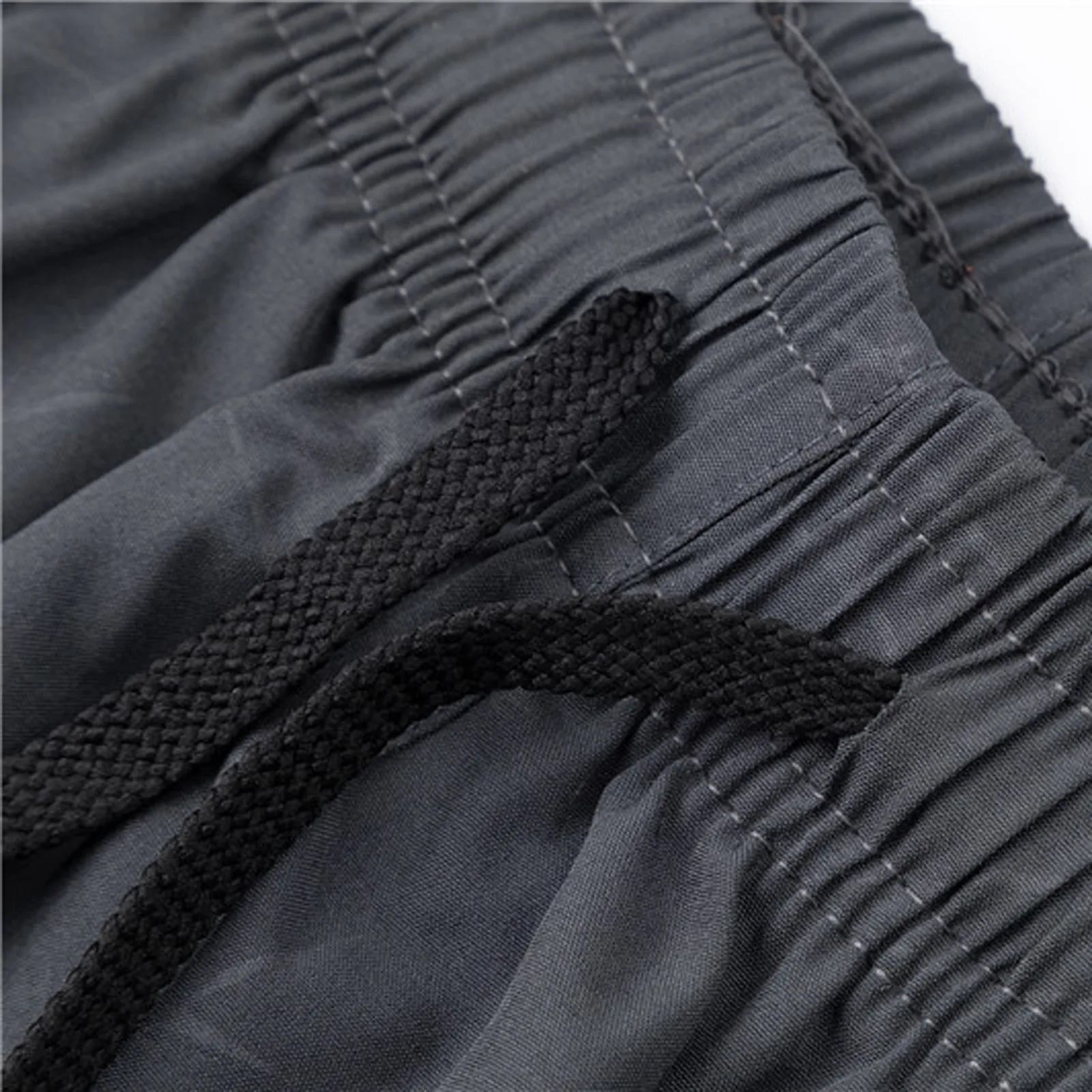 

Men's Summer Thin Fast-drying Beach Trousers Casual Sports Short Pants Fashion Elastic Waist Breeches Beach Shorts