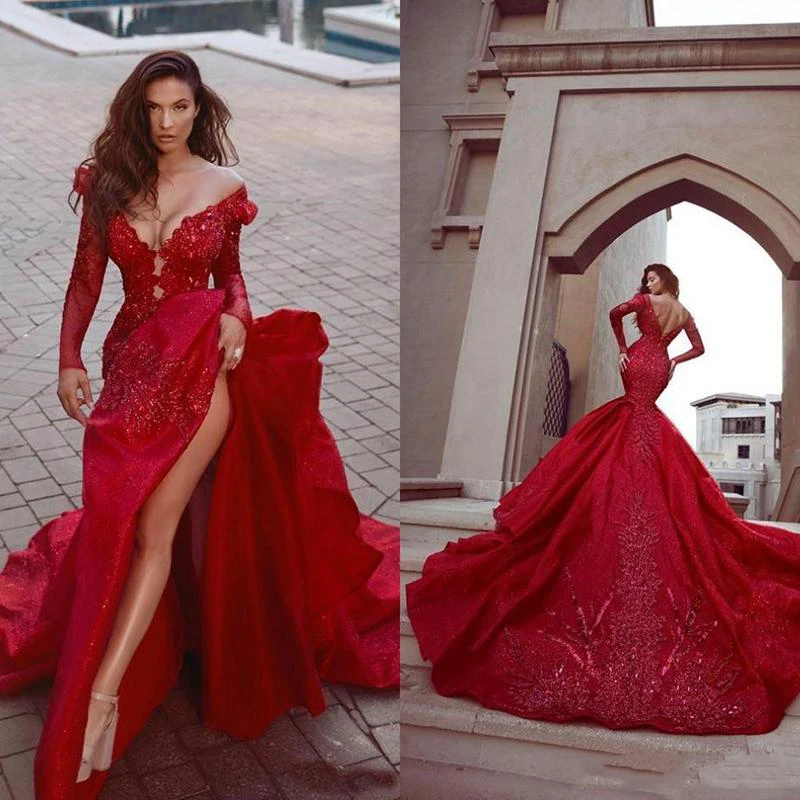 

2022 Red Mermaid Prom Dresses High Side Split Long Evening Gowns Open Back Appliqued Lace Long Sleeve Formal