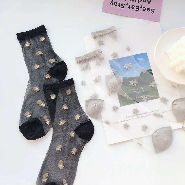 

2 Pairs Women's Glass Silk Socks Fashion Spring&Summer New Products Lightweight Breathable Tube Socks Crystal Socks