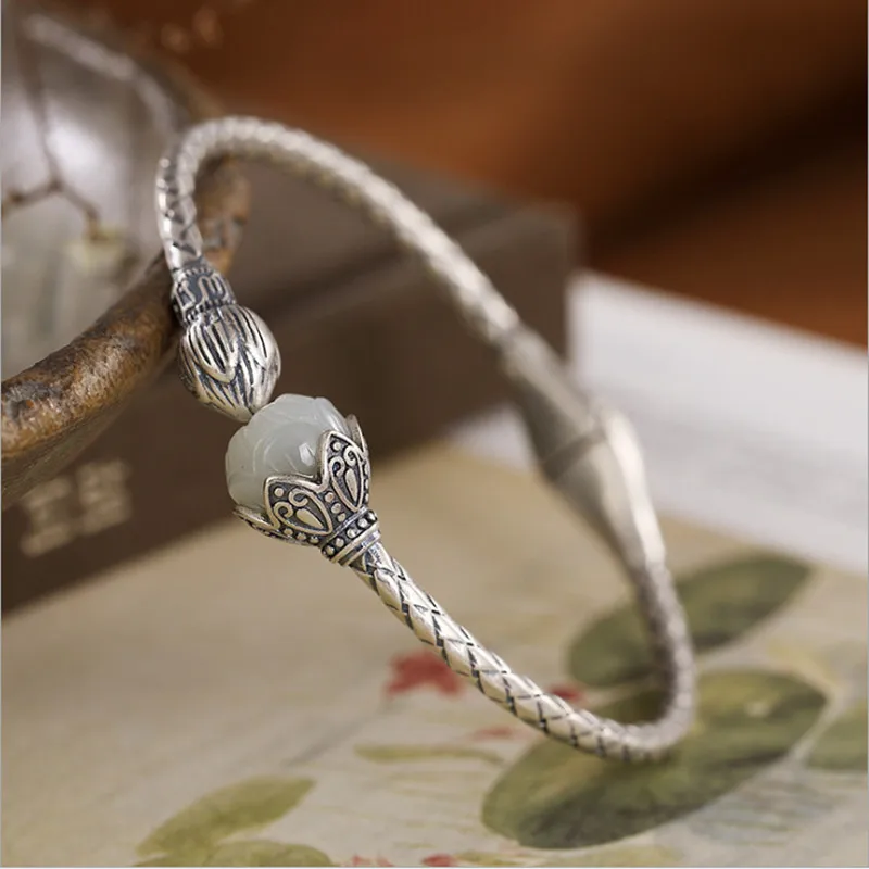 

Uglyless Vintage Thai Silver Lotus Bud Open Bangles for Women Twists Natural Jade Lotus Flower Fashion Jewelry 925 Silver Bijoux