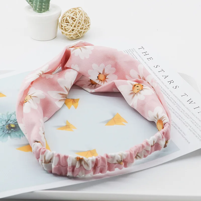 Корейская версия свежей женской резинки для волос с крест-узлом для мытья и макияжа, простая и сладкая.