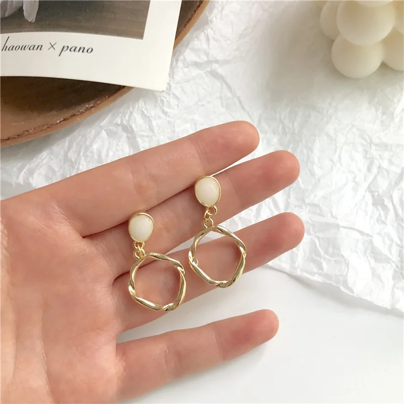 Корейские модные витые круглые Клипсы Серьги без проколов неправильной формы