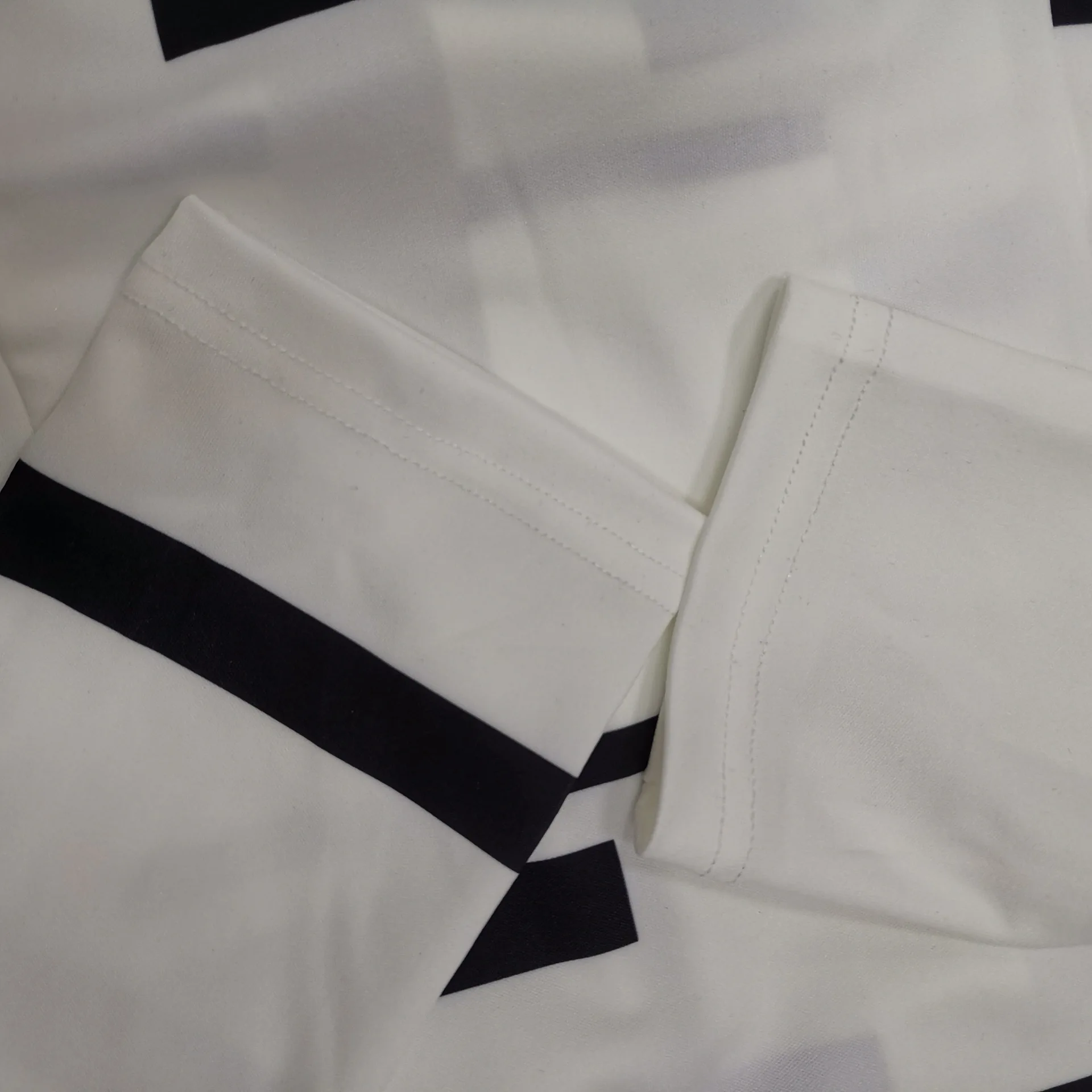 

2021 Spring Autumn Black White Stripes Women Pants Suits Long Sleeves V Neck Blazer Coat Pants Fashion Office Lady Outfits