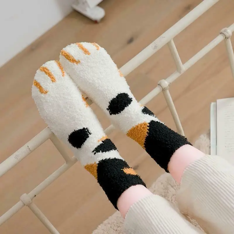 

1 pair of plush coral fleece Girl socks Winter Cat Claws Cute Thick Warm Sleep Floor Socks Autumn winter sleep socks
