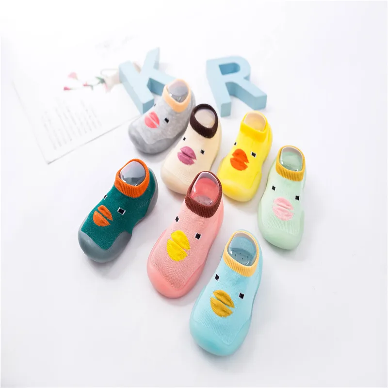 Обувь для малышей детская обувь нескользящая с мягкой подошвой носки пола утка 0 2