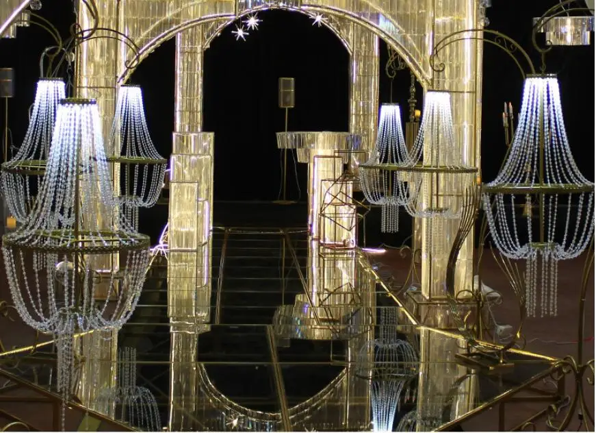 Nuevos accesorios de boda, iluminaci&oacute;n de techo de cristal de hierro, decoraci&oacute;n de escenario de boda, colgante de aire y l&aacute;mpara de bendici&oacute;n-3