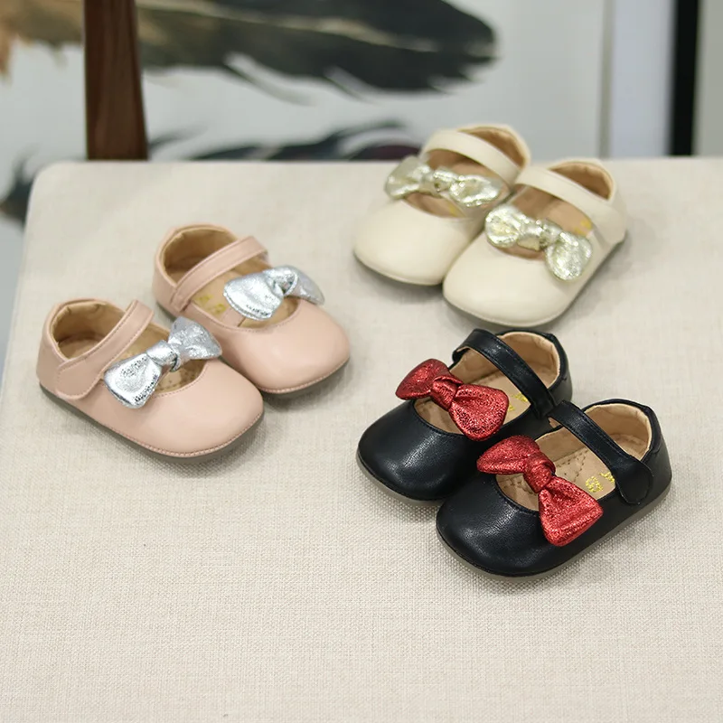 

2021 New Toddler Girls First Walkers Solid Color Pu Leather Baby First Walker Soft TPR Sole Infant Shoes