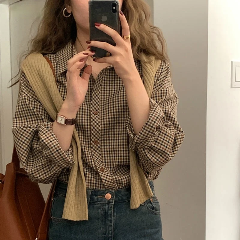

Plaid Shirts Women Elegant Basic Classic Turn Down Collar Retro Loose Office Lady Korean Style Long Sleeve Blouses Femme Clothes