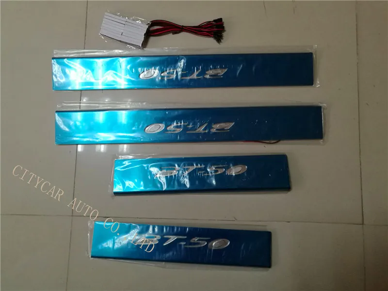 Автомобильная светодиодная Накладка на порог двери из нержавеющей стали для MAZDA