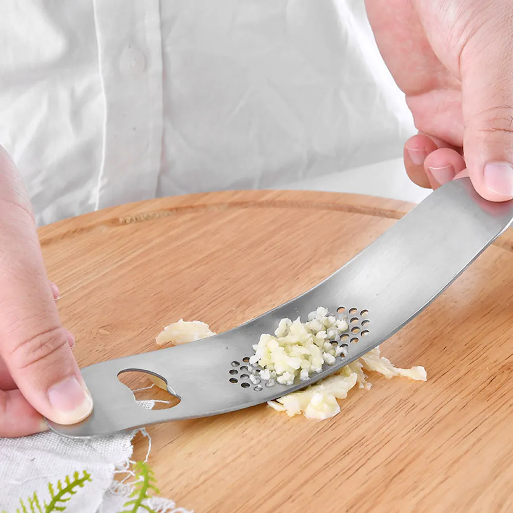 

Stainless Garlic Presses Manual Garlic Mincer Chopping Garlic Tools Fruit Vegetable Tools Kitchen Gadgets Garlic Presses Tools