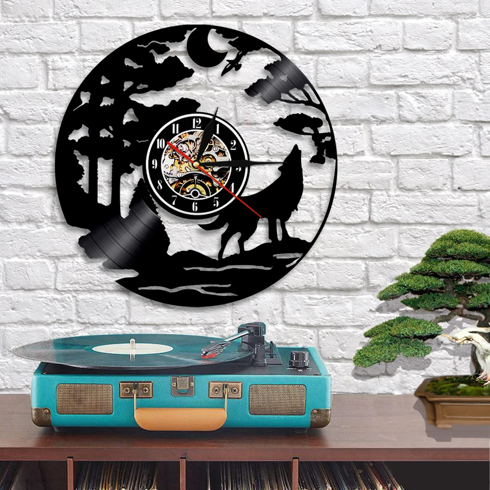 Декоративные настенные часы с изображением воющего волка дикой природы