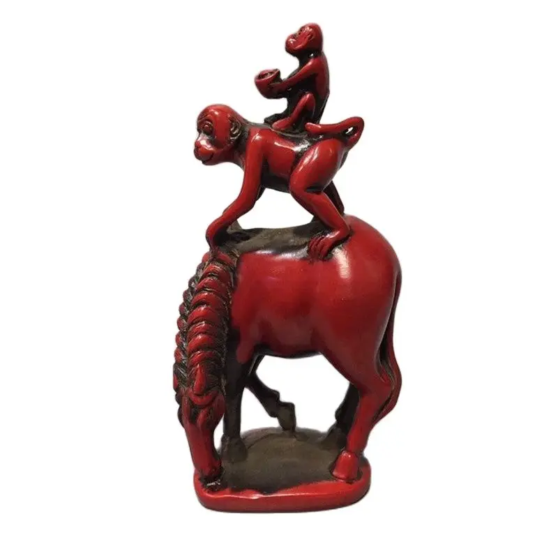 

Китайские старые Пекинские товары, красная Коралловая статуя обезьянки лошади