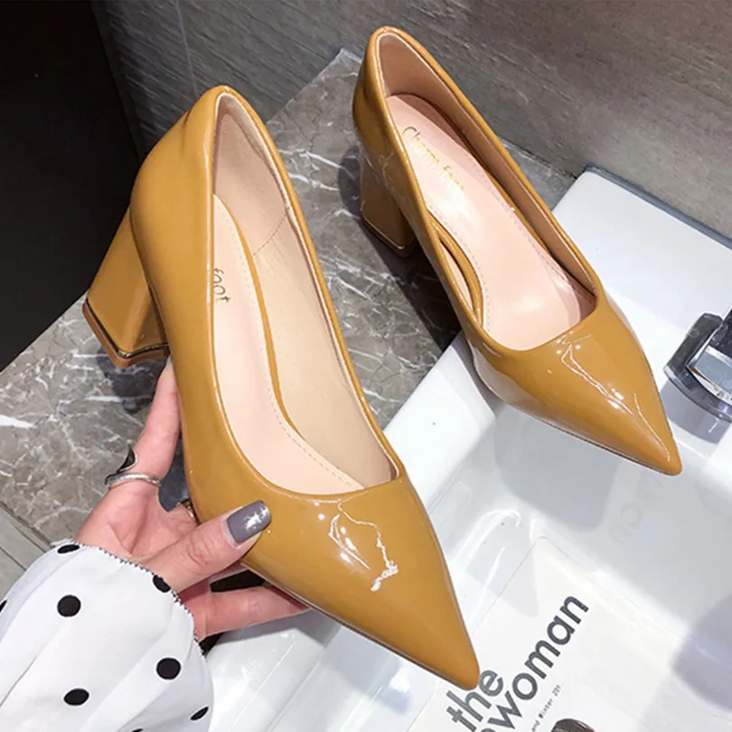 

Plus Size Spring/Autumn Women Dress Shoes Solid Patent Leather Pointed Toe Casual Ladies Pumps 6cm High Heels Work Career Shoes