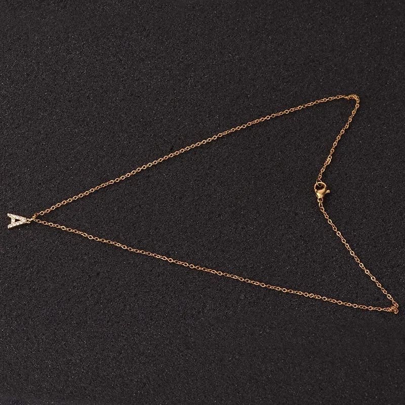 

HANGZHI 2021 New Fashion Cubic Zirconia Tiny Letter Intial Necklace Gold Custom Name Necklace For Women Fashion Korean Jewelry
