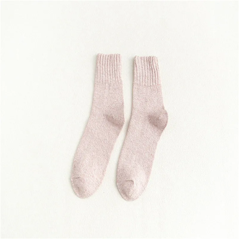 

Women's Socks & Hosiery