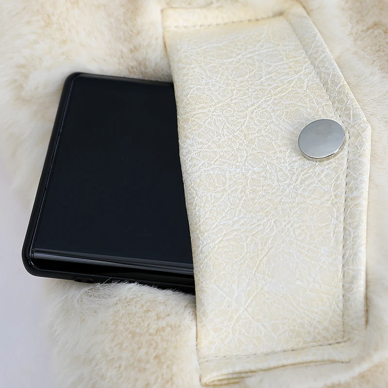 

Winter Women High Quality Mink Fur warm jacket Luxury short Coat Loose Lapel OverCoat Thick Warm Plus Size Female Plush Coats