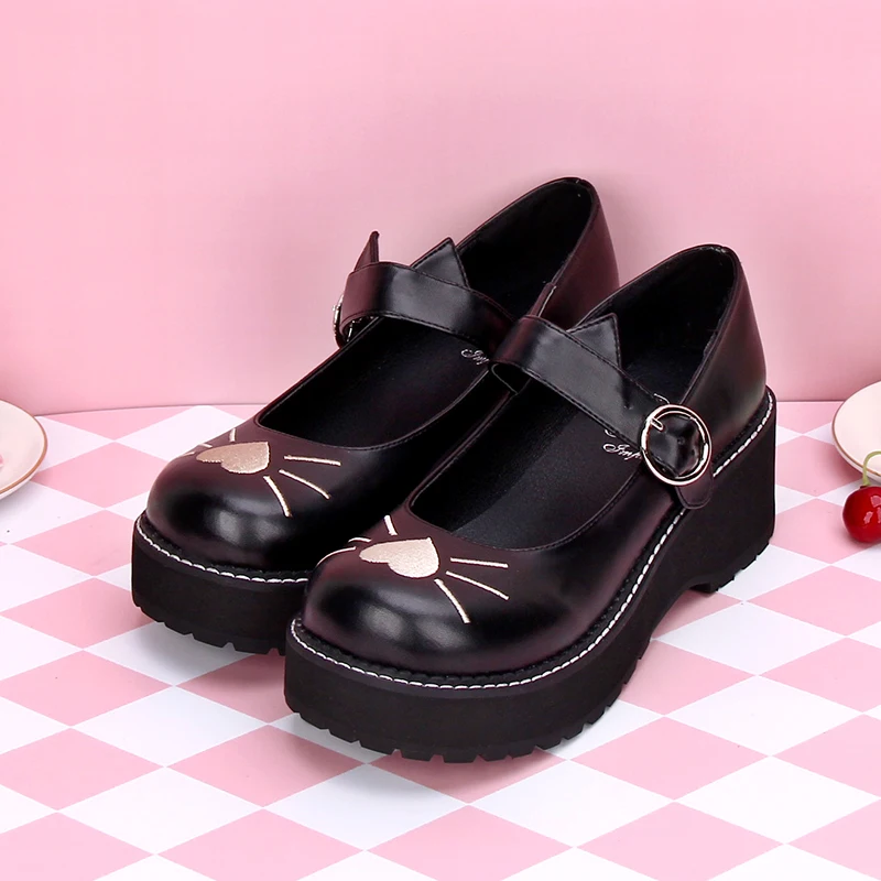 Туфли в полоску на высоком каблуке с вышивкой виде кошки Мэри Джейн для косплея