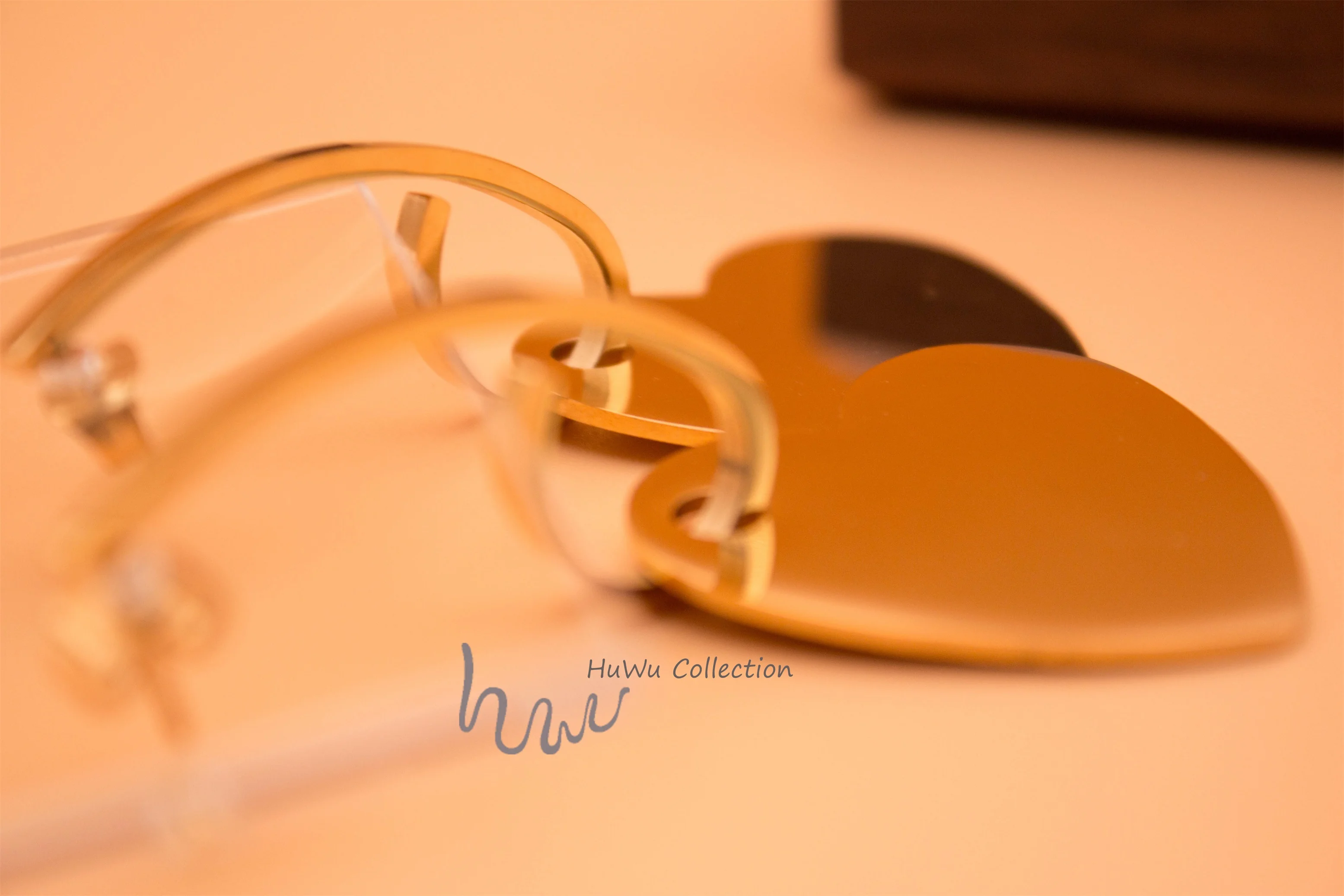 Крутые висячие серьги с большим сердцем для девочек покрытием из золота