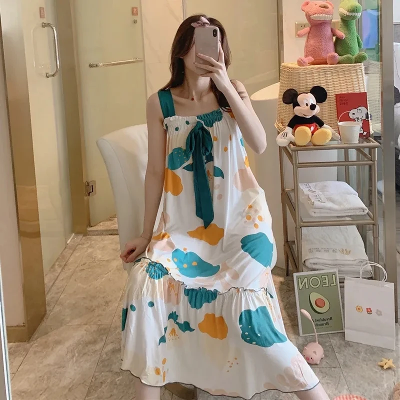 

2021 Ladies summer pajamas with suspenders, Korean girls can wear tank tops and long skirts