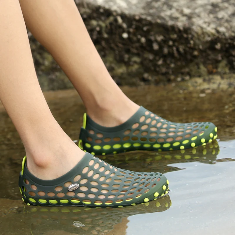 Пляжные шлепанцы Летняя обувь мужские уличные сандалии Мужская Резиновая