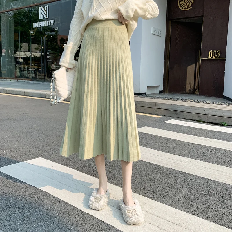 

Юбка женская трикотажная средней длины, Осень-зима