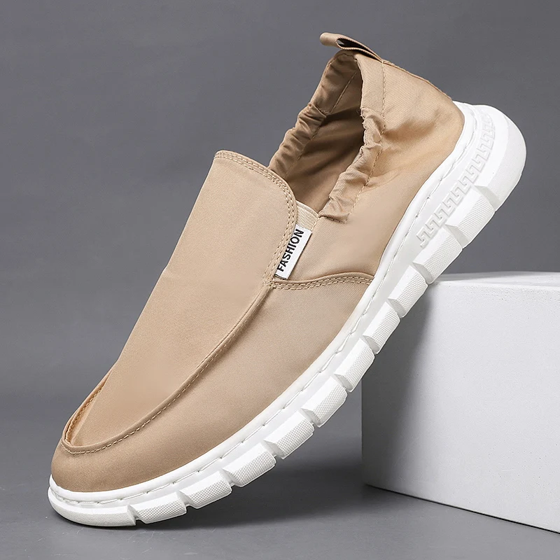 

New 2020 Shoes Men Zapatos De Hombre Slip-On Leather Shoes Casual Male Shoes Adult Red Driving Boat shoes Soft Non-slip Loafers