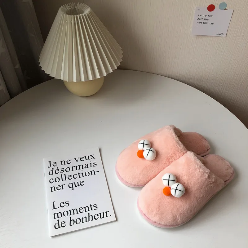 

Cartoon women winter slippers cute plush womans shoes fleeces indoor sandles warm free style flip flops Basic