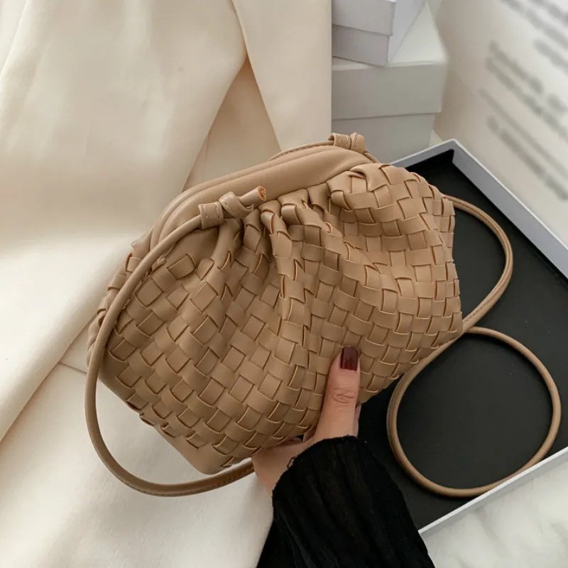 

Плетеная кожаная сумка в форме облака, женская модная сумка-клатч, мягкая кожаная сумка-хобо на плечо, кошелек, женские сумки