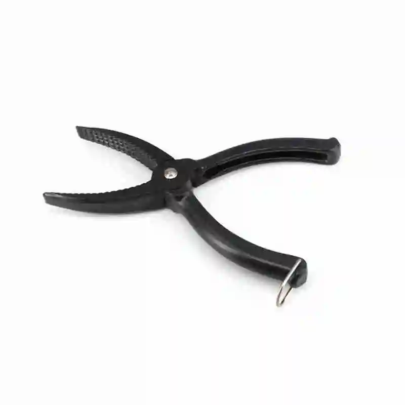 

Free Shipping Fish Lip Gripper Grip Bass Trout ABS Fish Tool Floating Gear Plastic Tackle Fishing Controller Pliers X1O8