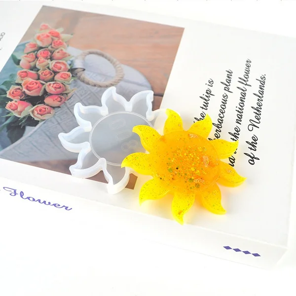 

Star moon sun eclipse mold DIY handmade crystal gutta glue silicone Star Pendant