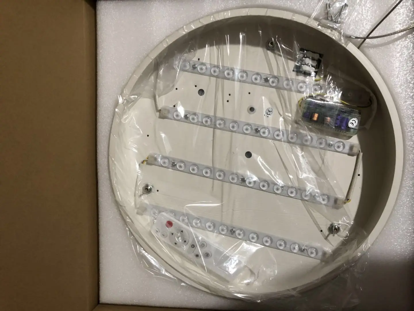 

A LED Iron Acryl Round Simple Multicolor Suspension Luminaire Lampen Lustre Pendant Lights.Pendant Lamp.Pendant light For Foyer