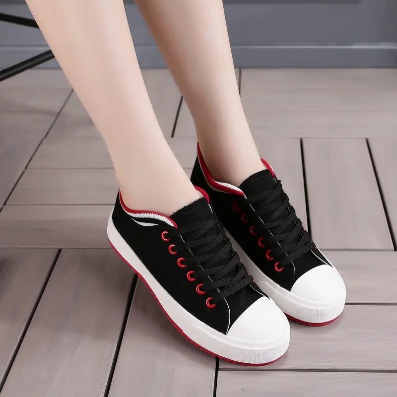 Женская парусиновая обувь черные и белые кроссовки Классическая на плоской