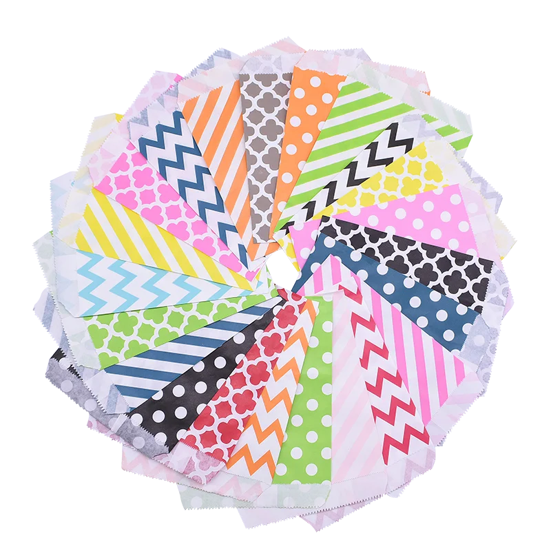 

18x13 cm mixed Paper Bags Gift Bag For Party Birthday Wedding Christmas Gift Candies Packaging Supplies 25pcs