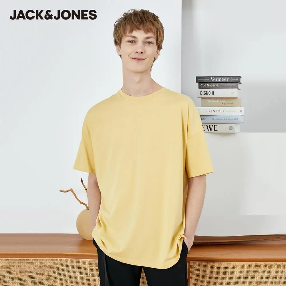 Мужская футболка с вышивкой JackJones свободная Однотонная 220101584 | одежда
