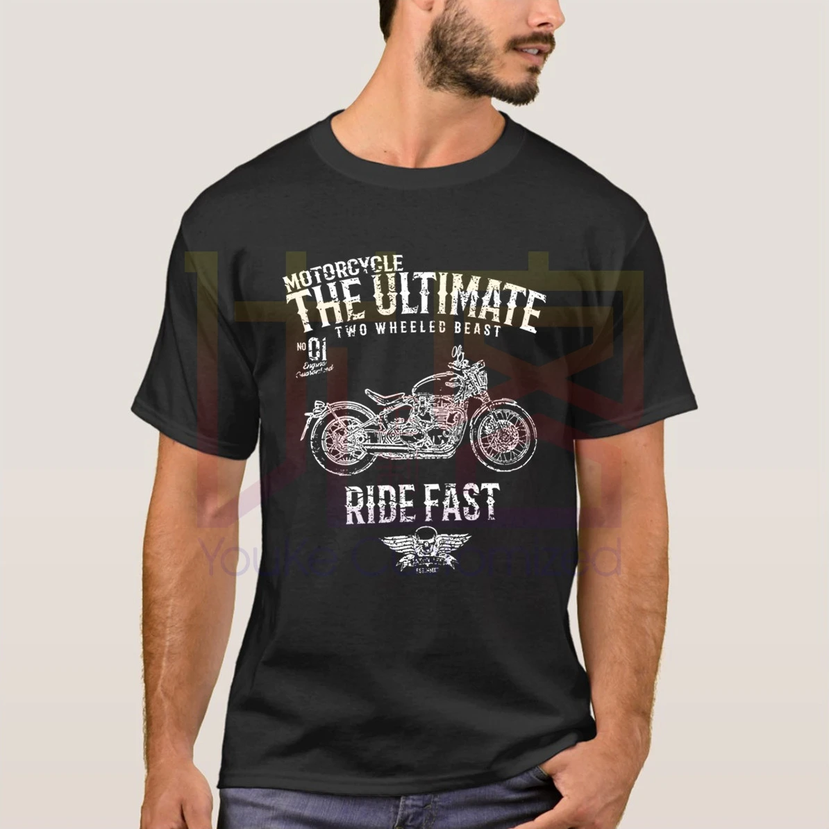 Мужская футболка с коротким рукавом Ultimate Triumph Bonneville Bobber рисунком мотоцикла