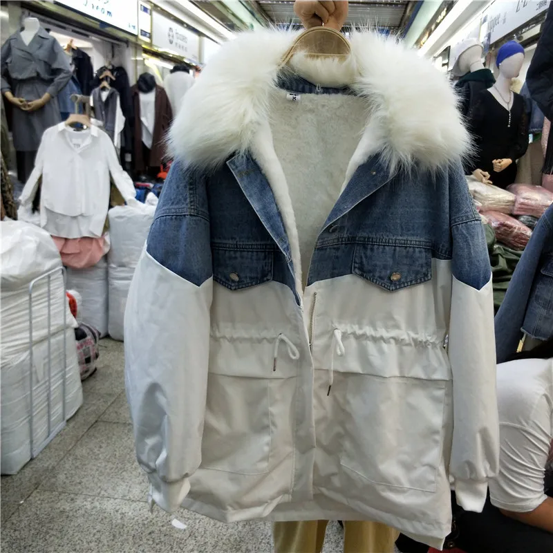 Зимняя джинсовая куртка для женщин мягкая меховая подкладка джинсы Черная с